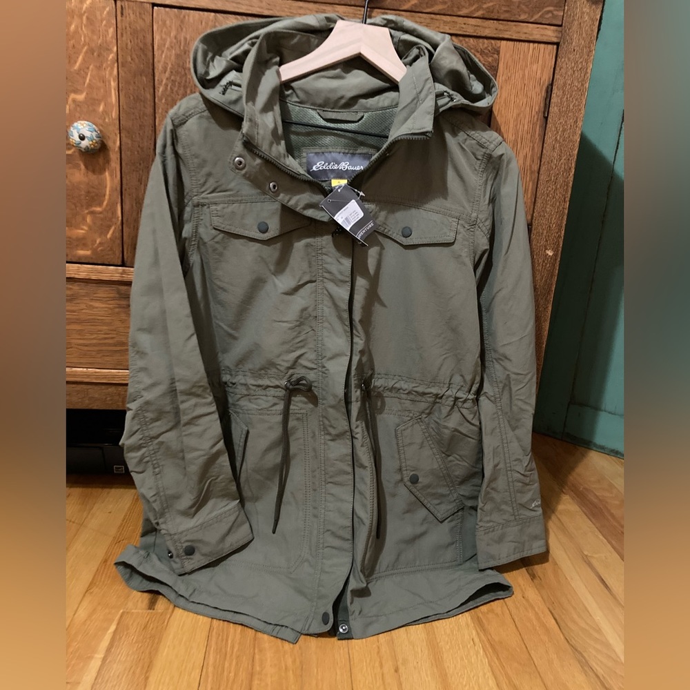 Women’s Rain Jacket